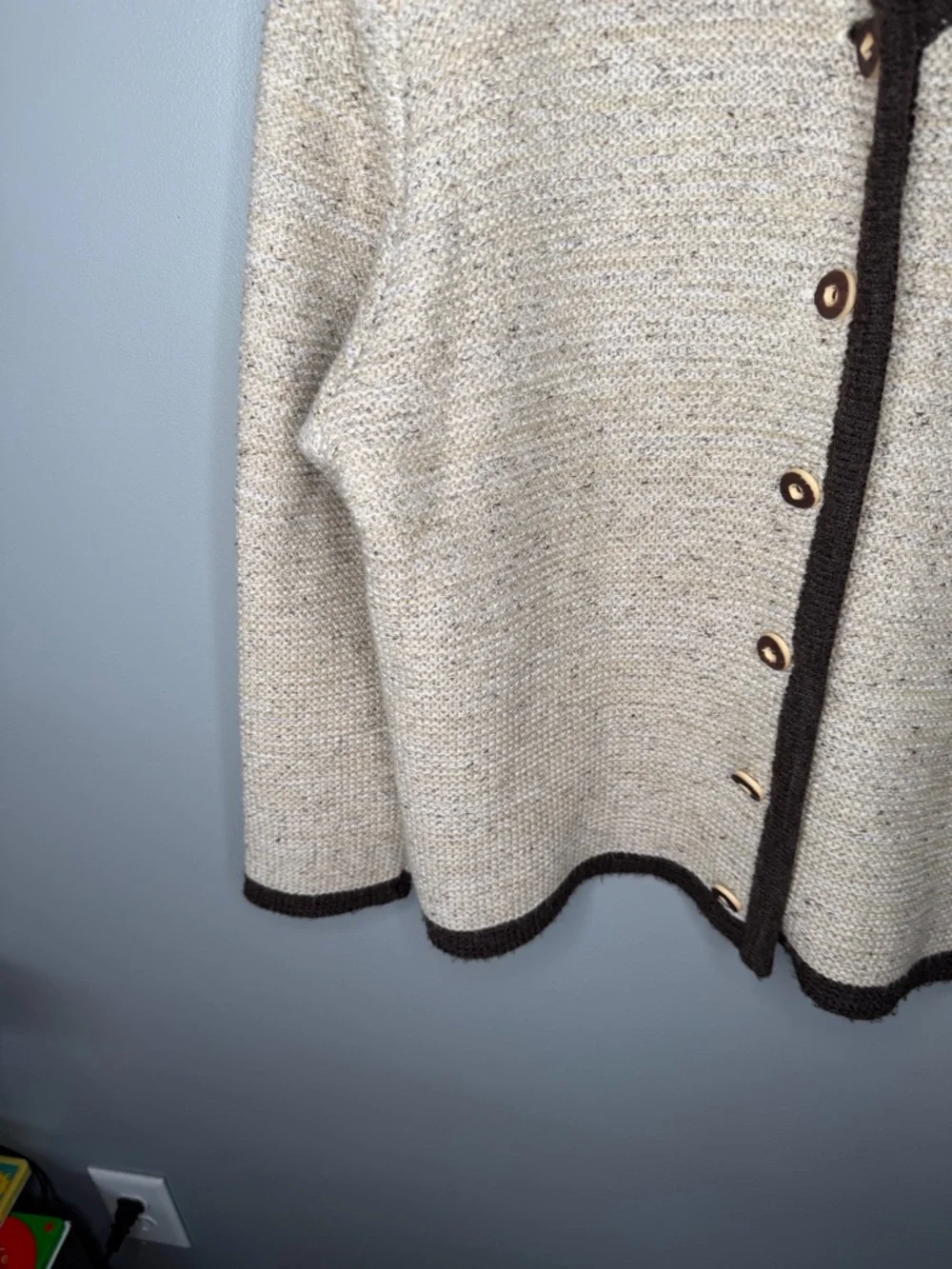 Isar Tratchten Traditional German Wool Silk Blend Cardigan - Picture 6 of 12